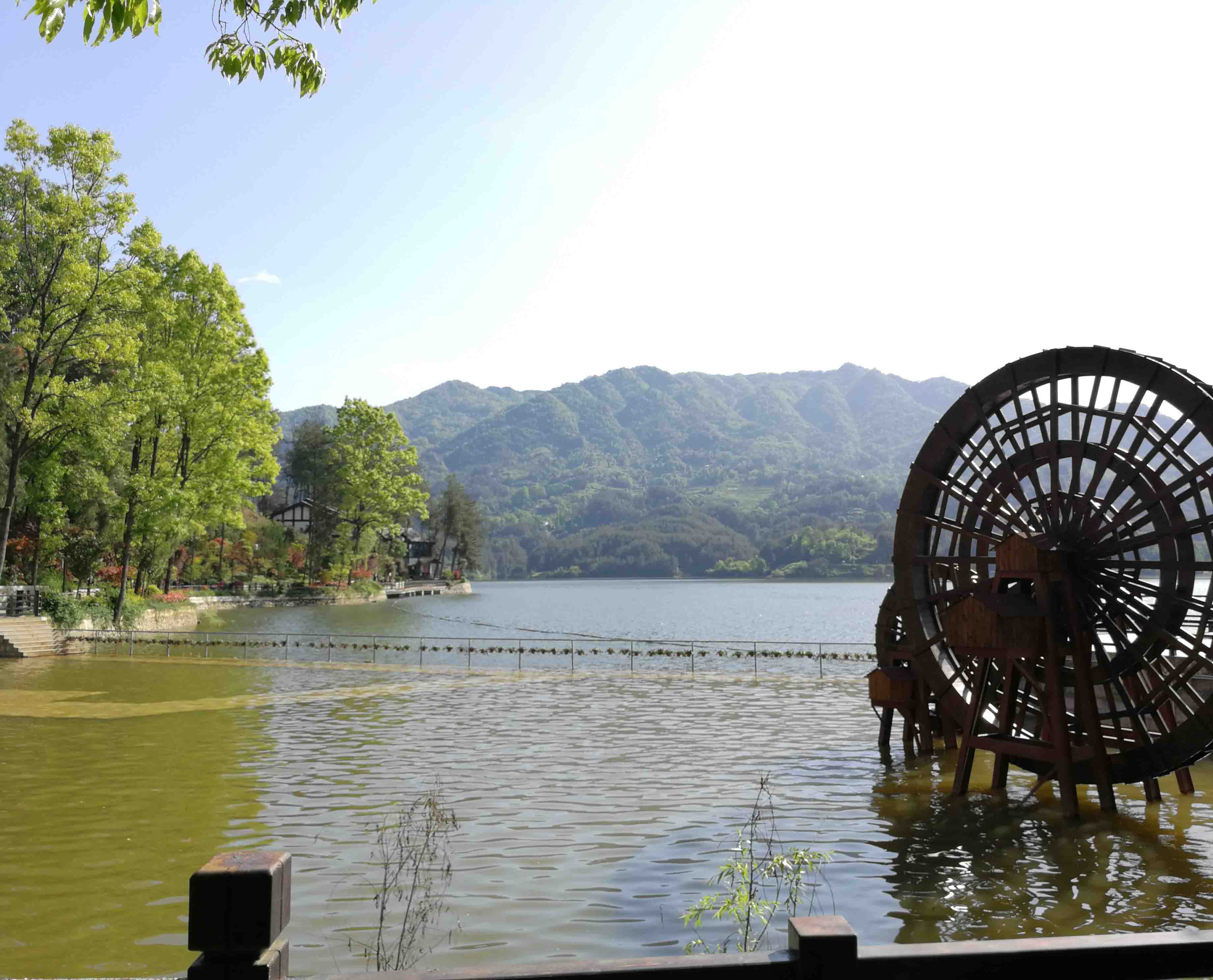 汉中红寺湖素质拓展基地
