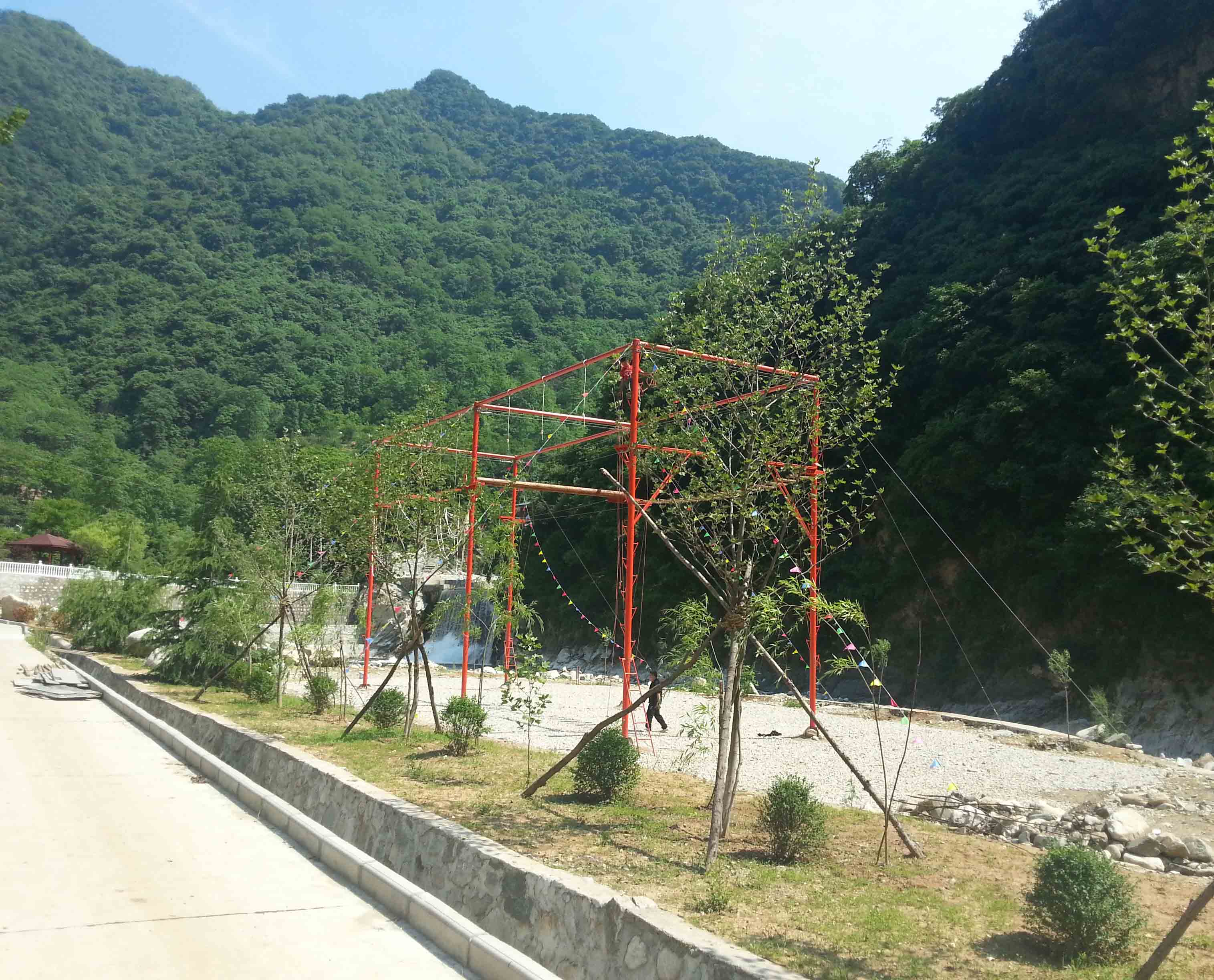 太平峪九龙素质拓展基地
