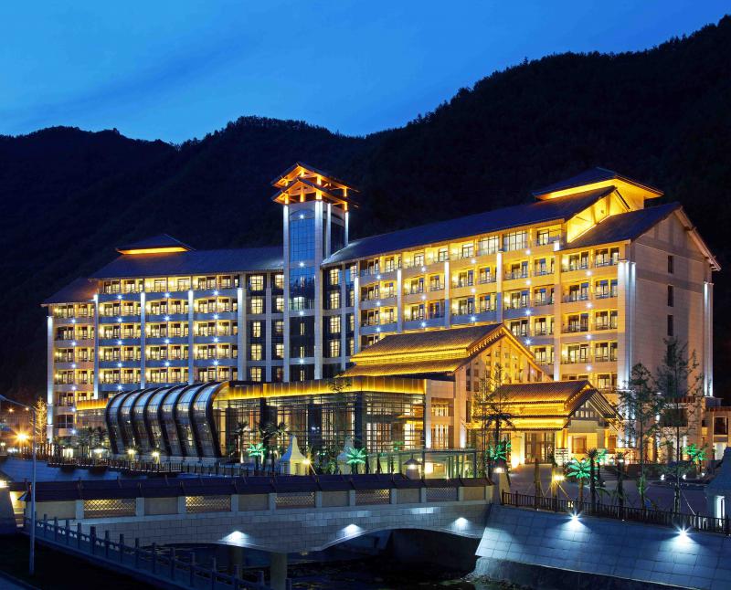 柞水鹿苑山庄创意团建基地